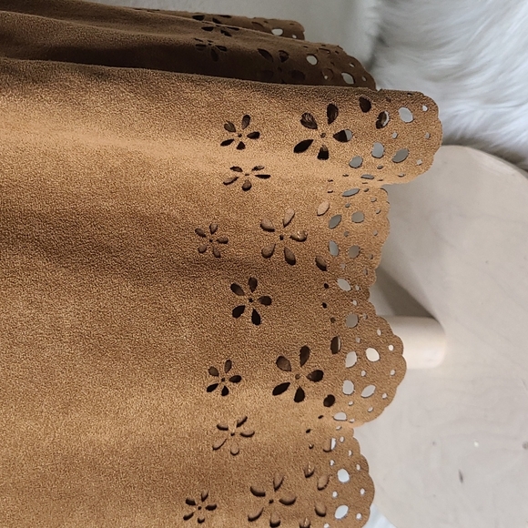 Forever 21 Mini Skirt Size Medium Tan Brown Faux Suede Casual Cowgirl Western - Picture 2 of 6